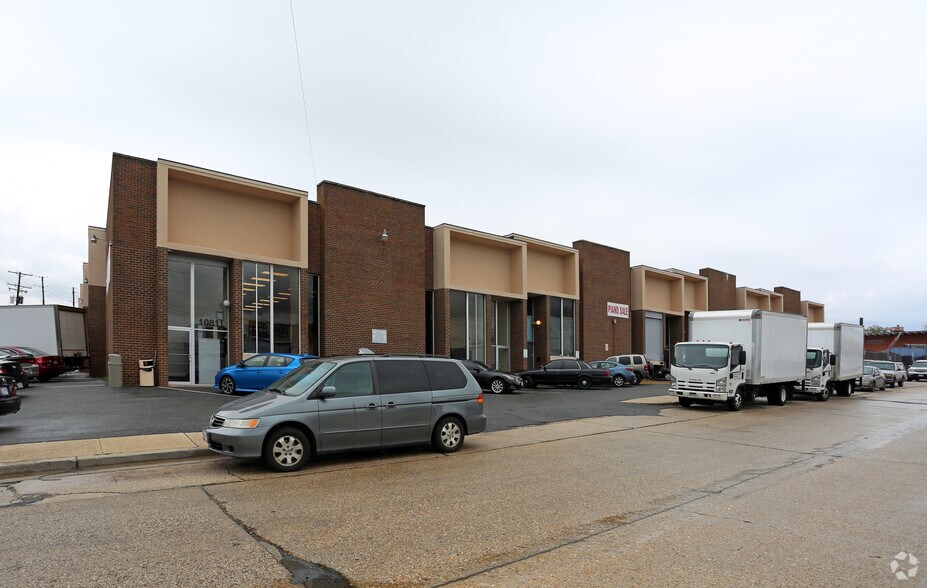 More Photos Of 10797-10811 Tucker St, Beltsville Warehouse For Lease