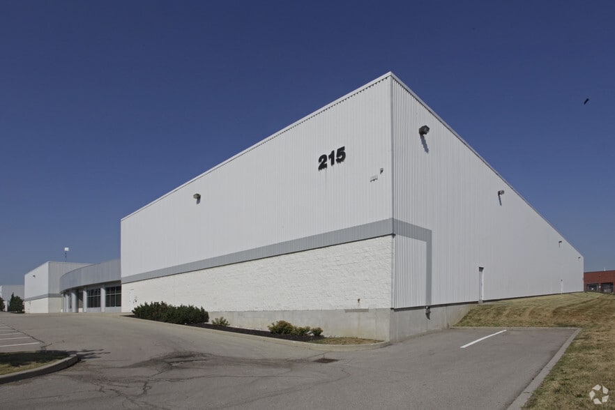 Primary Photo Of 215 Courtneypark Dr, Mississauga Warehouse For Lease