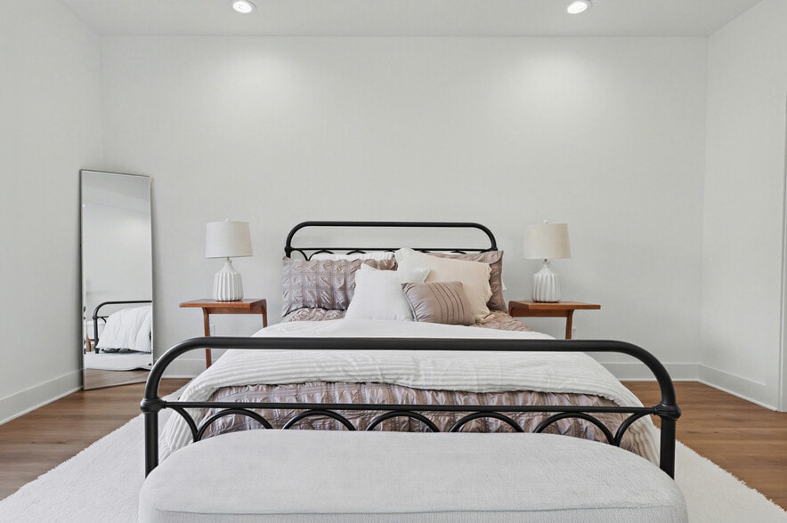 More Photos Of 1519-1521 Carroll Creek Rd, Johnson City Apartments For Sale