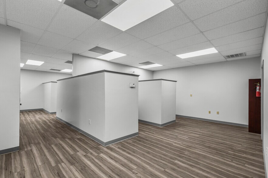 More Photos Of 125 Solleftea Dr, Madison Industrial For Lease