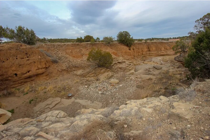 More Photos Of 176 Marjorie dr, Capitan Warehouse For Sale