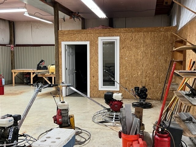 More Photos Of 79 Styles Way, Lagrangeville Light Distribution For Sale