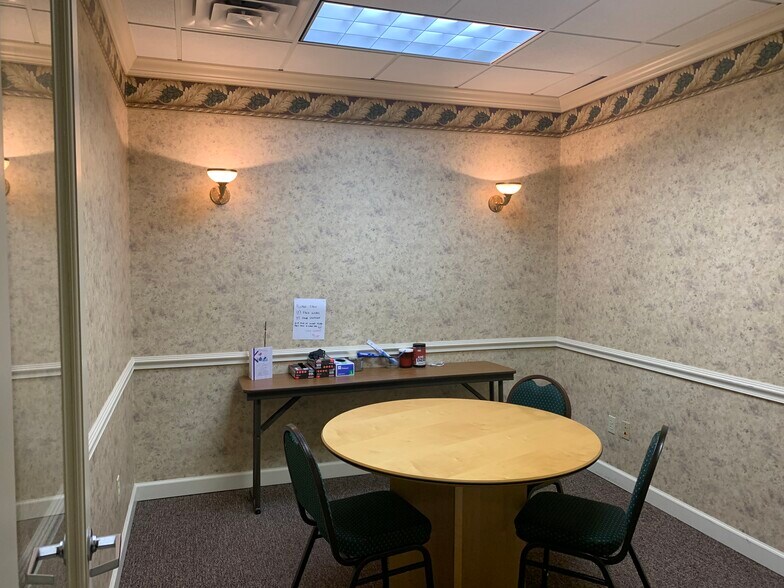More Photos Of 10050 NW 1st Ct, Plantation Office For Sale