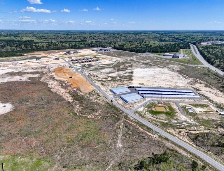 More Photos Of US 167 & Arch Street Pike, Hensley Land For Sale