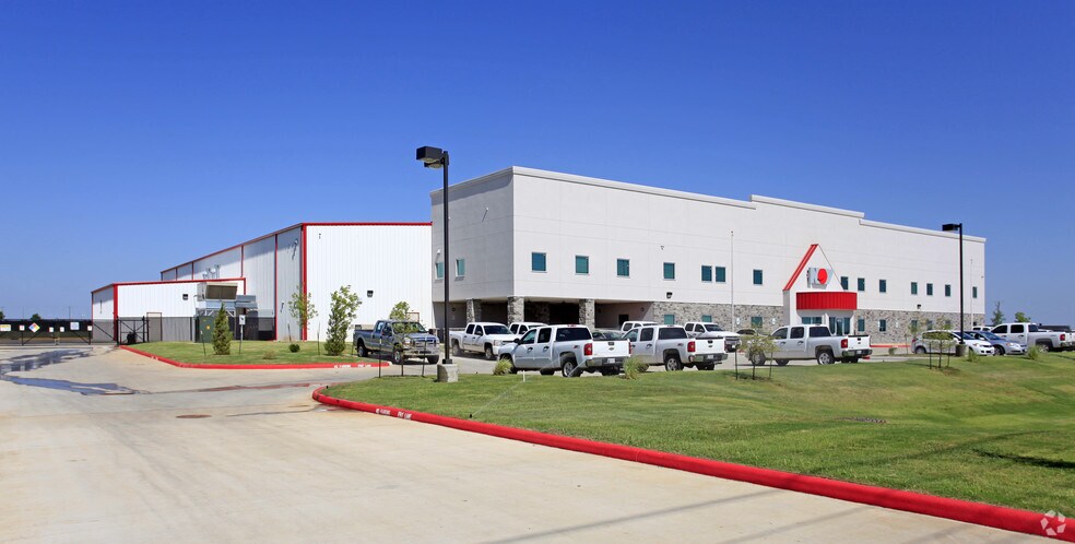 More Photos Of 6602 Newcastle Rd, Oklahoma City Warehouse For Sale