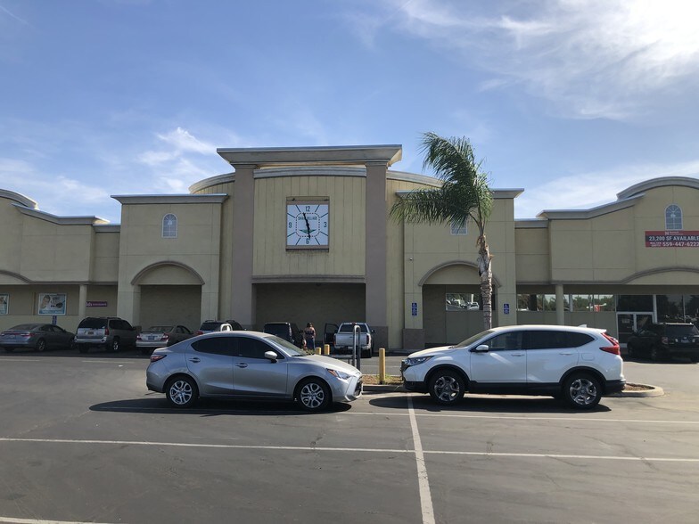 More Photos Of 406-498 W Shaw Ave, Clovis Unknown For Lease