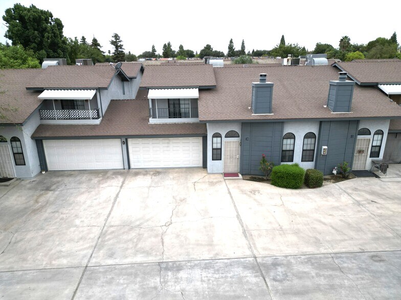 More Photos Of 7717 S Laurelglen Blvd, Bakersfield Apartments For Sale
