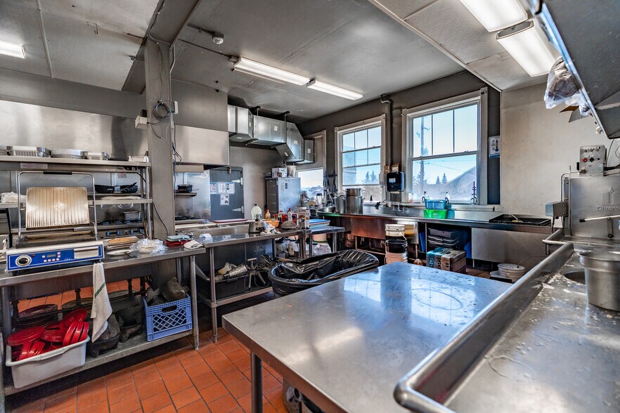 More Photos Of 500 Main St, Fairplay Hotel For Sale