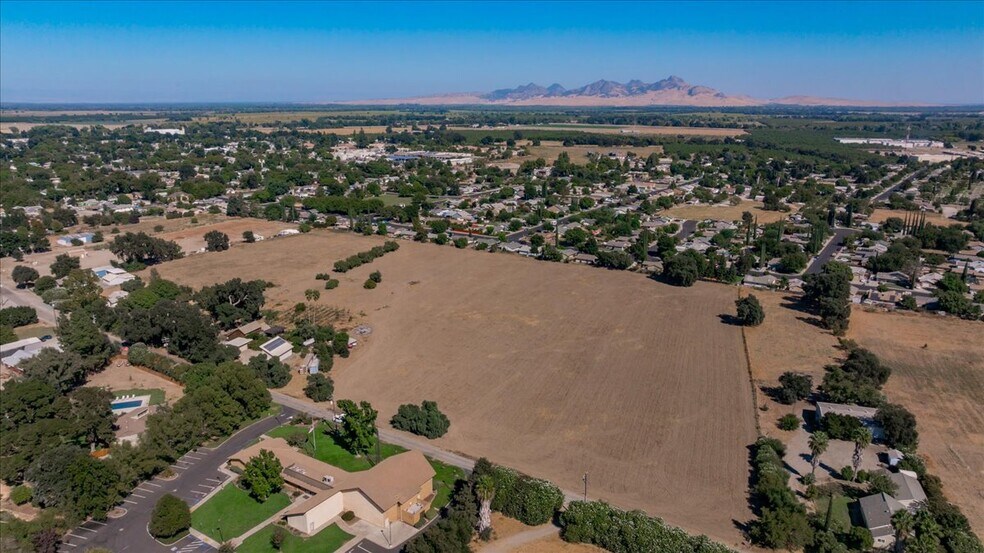 More Photos Of 1425 5th St, Colusa Land For Sale