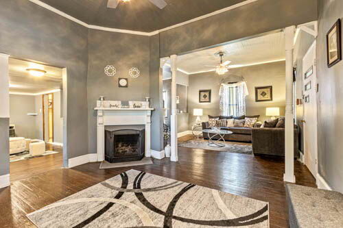 More Photos Of 450 S Oak St, Jackson Storefront Retail Office For Sale