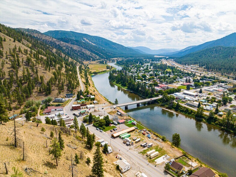 More Photos Of 89 Mullan W, Superior Apartments For Sale