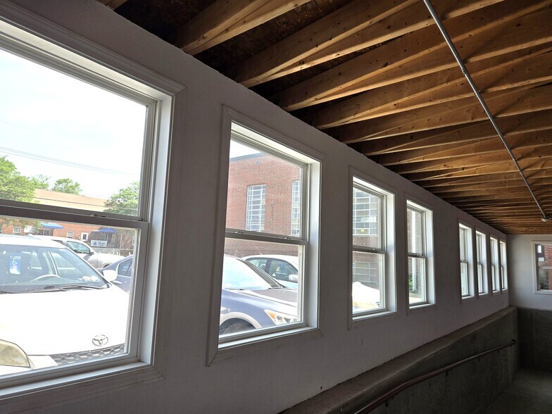 More Photos Of 55 Turner Ave, Riverside Schools For Lease