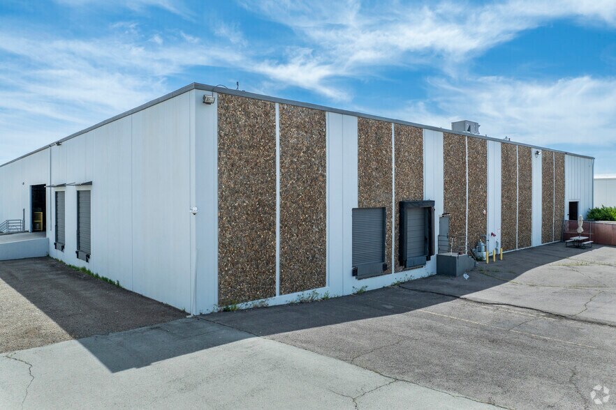 Primary Photo Of 1150 Southern Way, Sparks Warehouse For Lease