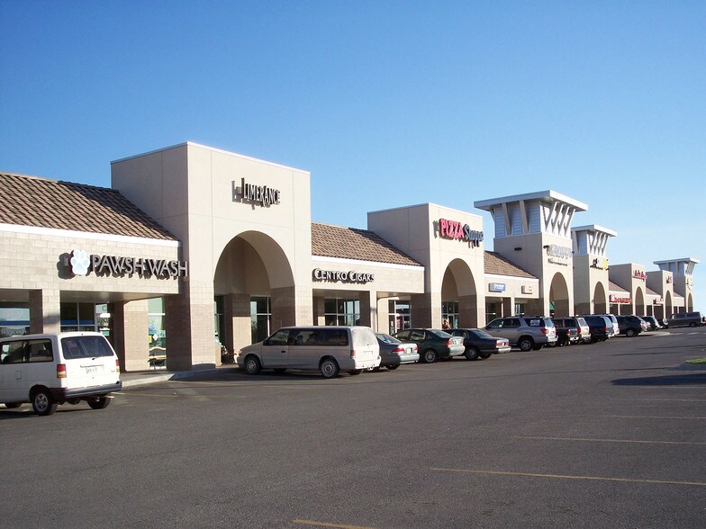 More Photos Of 1520 Wakarusa Dr, Lawrence Freestanding For Lease