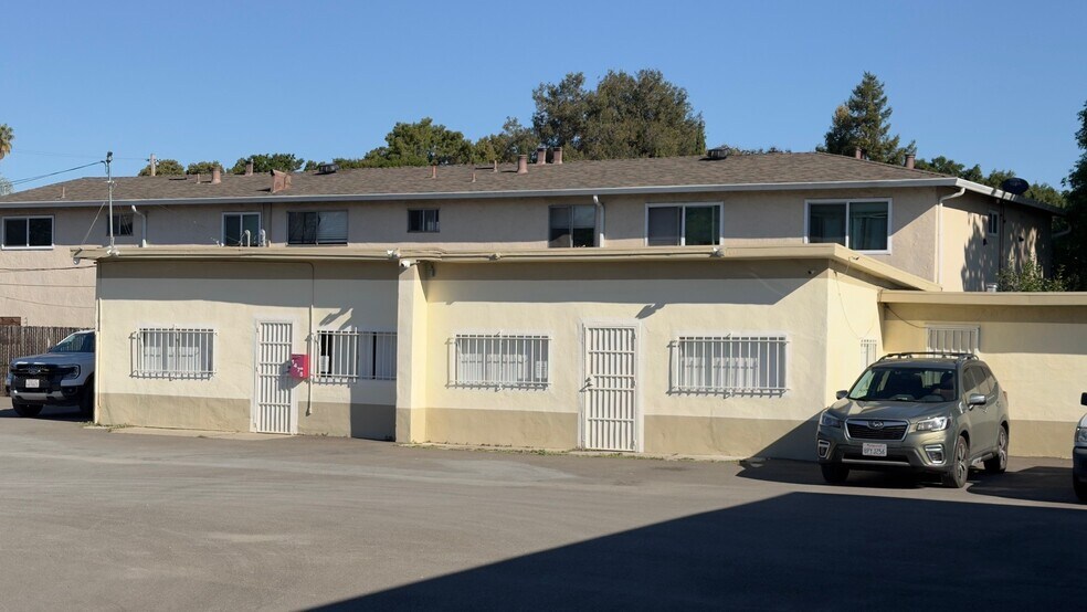 More Photos Of 1475 E Bayshore Rd, East Palo Alto Industrial For Lease