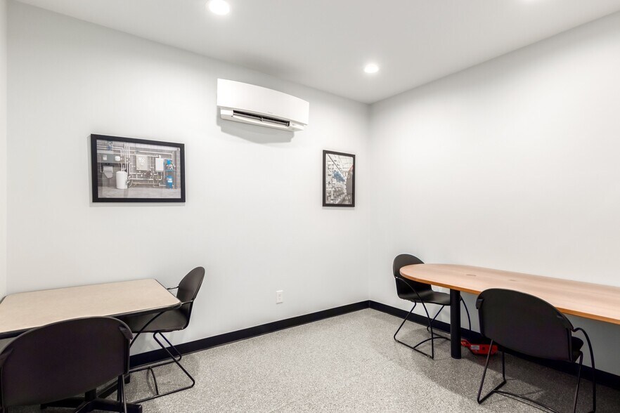 More Photos Of 4120 E Madison St, Phoenix Warehouse For Lease