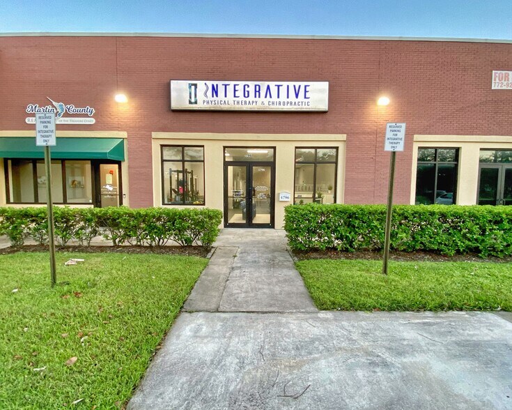 More Photos Of 3200-3600 SE Federal Hwy, Stuart Unknown For Lease