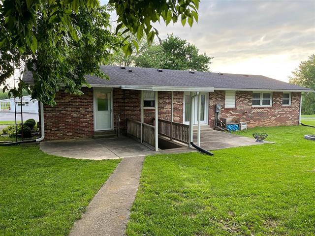 More Photos Of 9990 Alvaton Rd, Alvaton Office Residential For Lease