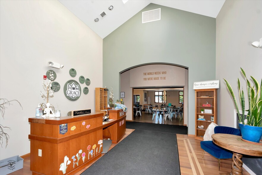 More Photos Of 201 Garden St, Yorkville Medical For Sale