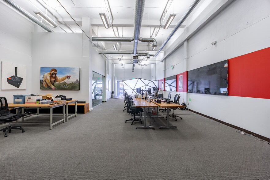 More Photos Of 1043-1045 6th Ave, San Diego Storefront Retail Residential For Sale