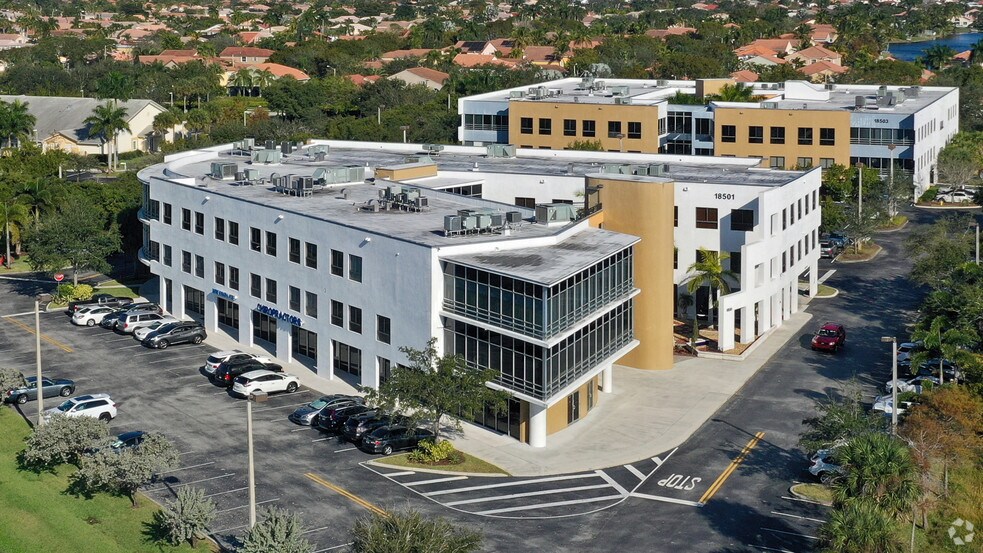 More Photos Of 18501 Pines Blvd, Pembroke Pines Office For Lease