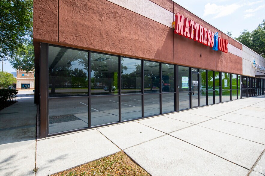 More Photos Of 1930 State Route 60 E, Valrico Unknown For Lease