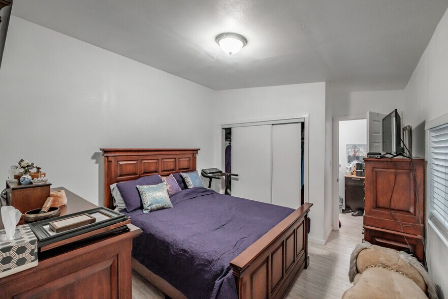 More Photos Of 909 Curry Rd, Roseburg Specialty For Sale
