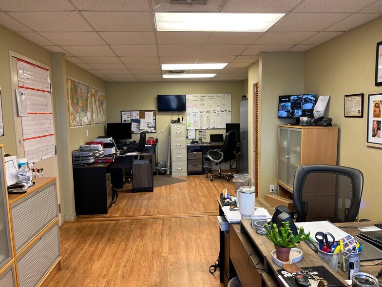 More Photos Of 3110 Pasadena Fwy, Pasadena Warehouse For Sale