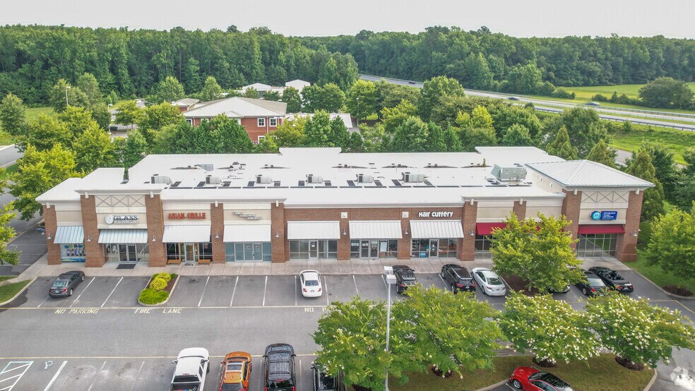 More Photos Of 200 Carmichael Way, Chesapeake Freestanding For Lease