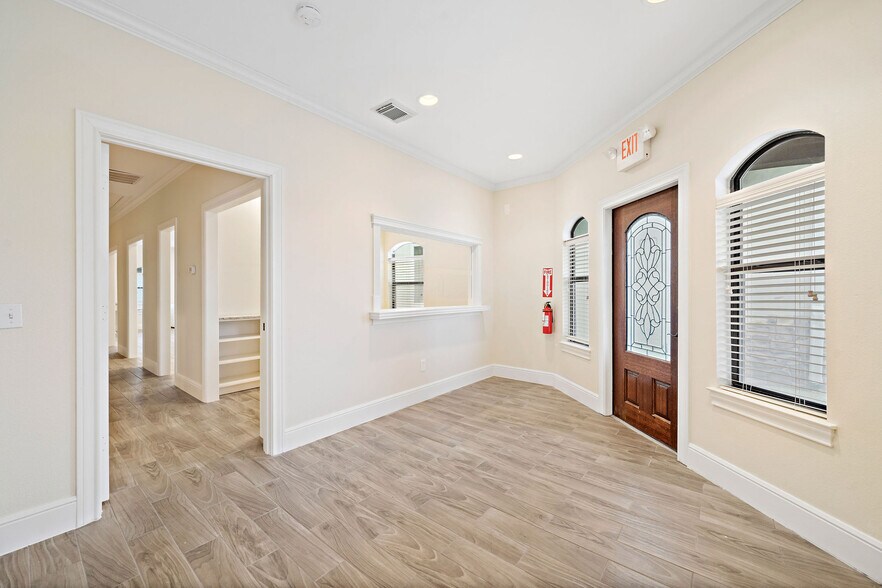 More Photos Of 21386 Provincial Blvd, Katy Medical For Sale