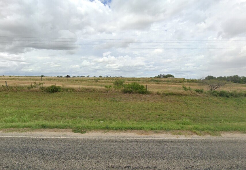 Primary Photo Of 0 FM 2102, Kenedy Land For Sale