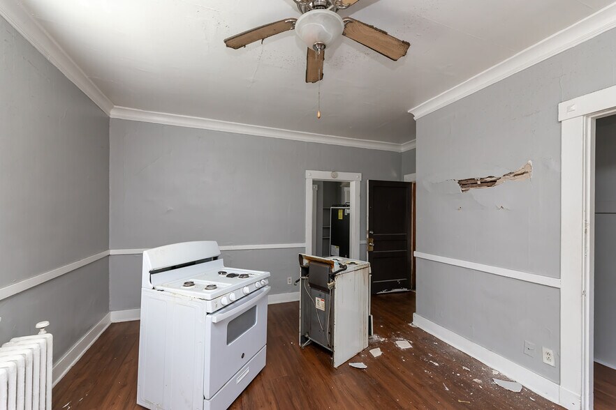 More Photos Of , Memphis Multifamily For Sale