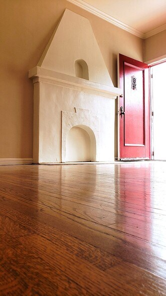 More Photos Of 4124-4126 1/2 Monroe St, Los Angeles Apartments For Sale
