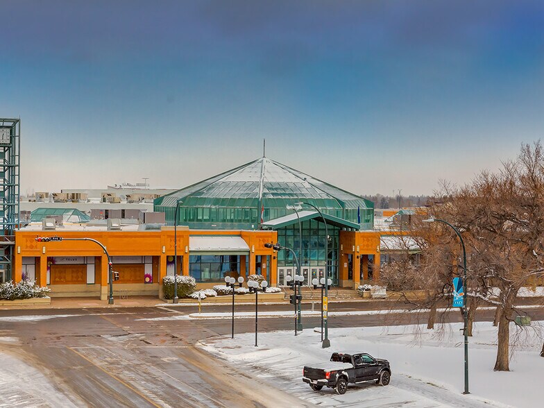 More Photos Of 122 5 St S, Lethbridge Apartments For Sale