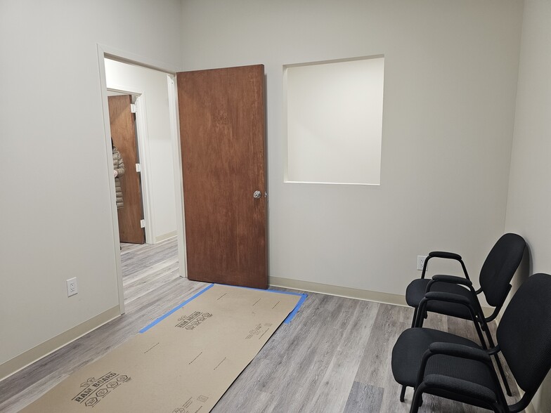 More Photos Of 369 E Main St, East Islip Medical For Lease