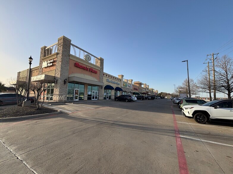 More Photos Of 900 N Blue Mound Rd, Saginaw Unknown For Lease