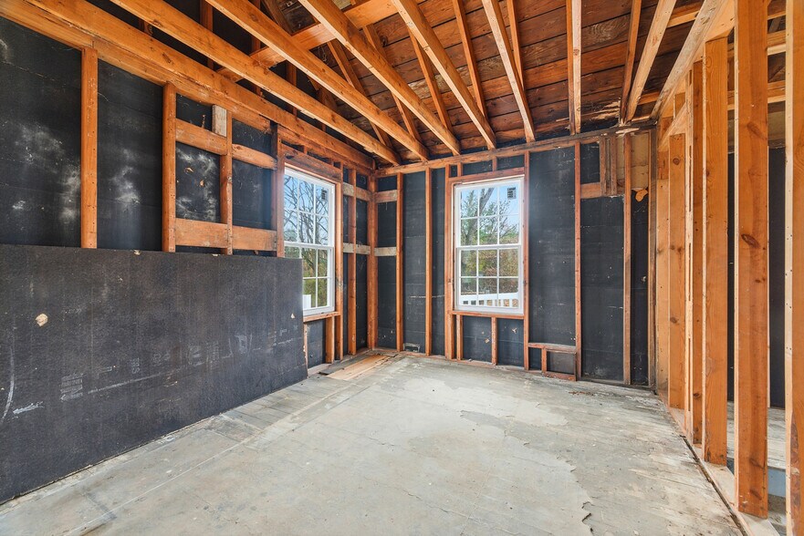 More Photos Of 2879 Wildwood Road Ext, Allison Park Office For Lease