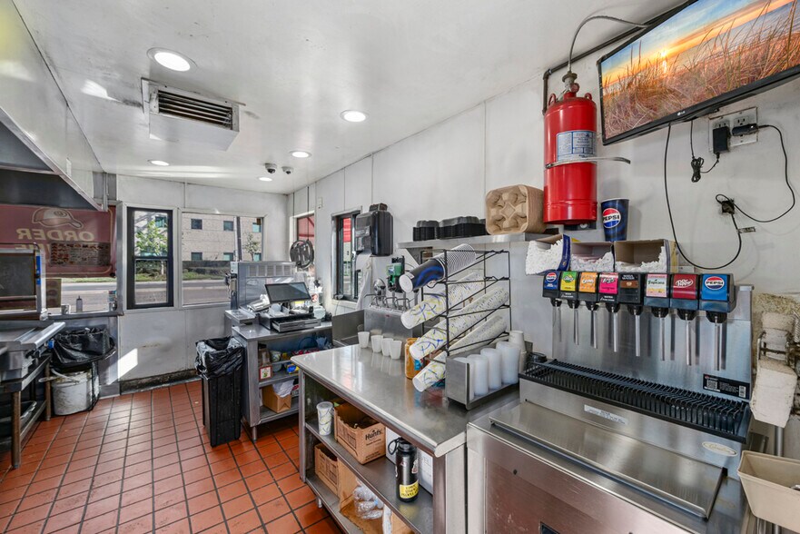 More Photos Of 8213 Broadway, Lemon Grove Fast Food For Sale
