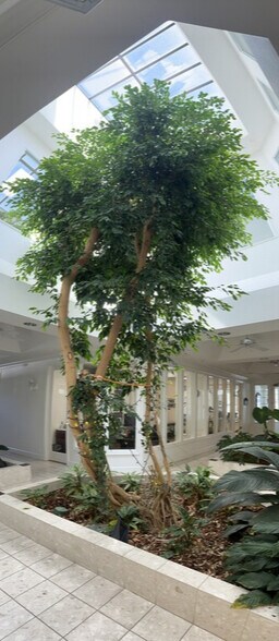More Photos Of 2880 N Tracy Blvd, Tracy Medical For Lease