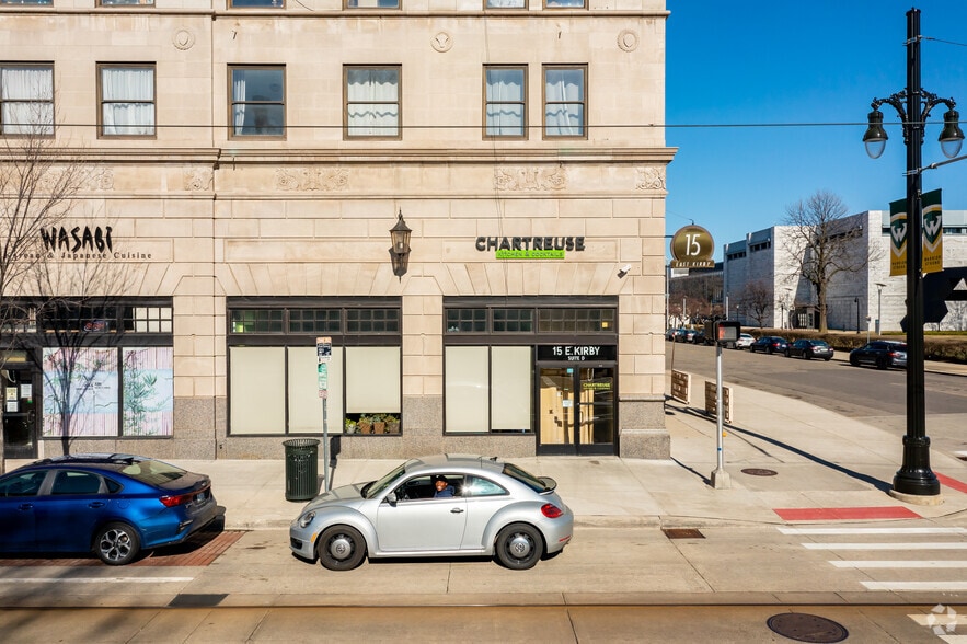 More Photos Of 15 E Kirby St, Detroit Apartments For Lease