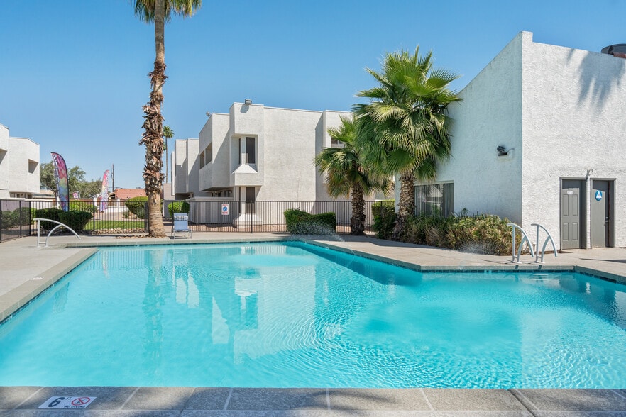 More Photos Of 4030 N 44th Ave, Phoenix Apartments For Sale