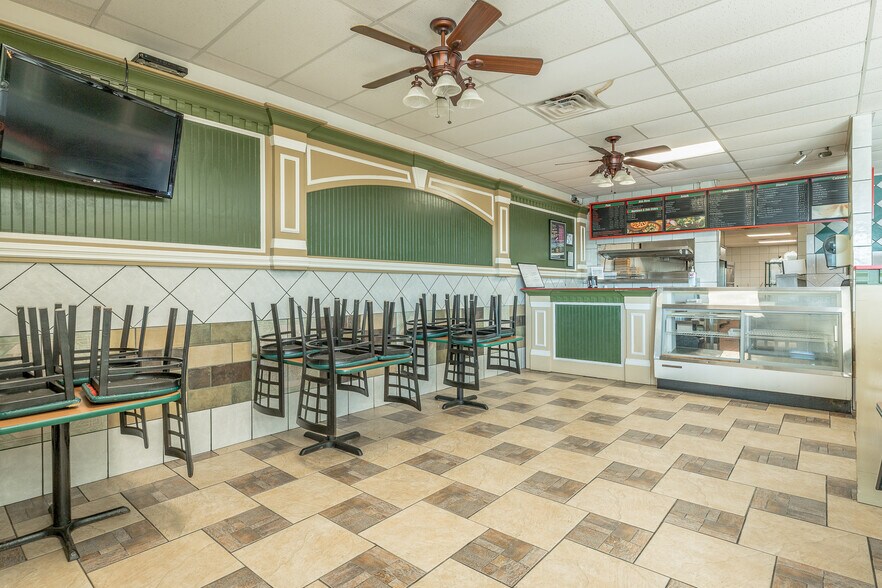 More Photos Of 150 Pearl Dr, LaFayette Restaurant For Sale