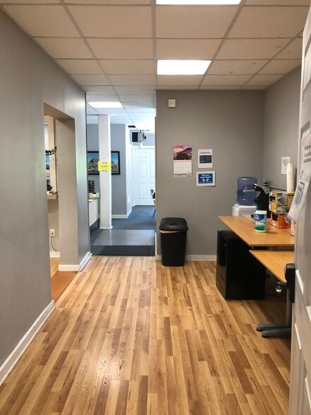 More Photos Of 15 N Washington St, Plainville Manufacturing For Sale