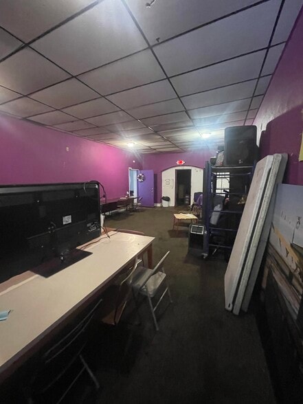 More Photos Of 7425-7429 S Broadway, Saint Louis Apartments For Sale
