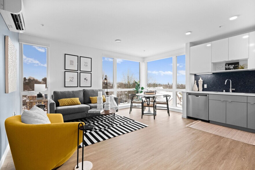 More Photos Of 2309 S Jackson St, Seattle Apartments For Lease