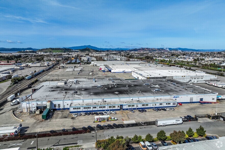 More Photos Of 3151 Regatta Blvd, Richmond Refrigeration Cold Storage For Lease