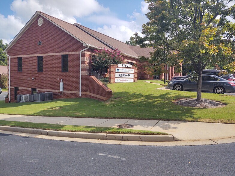 More Photos Of 1700 Pennsylvania Ave, McDonough Office For Lease