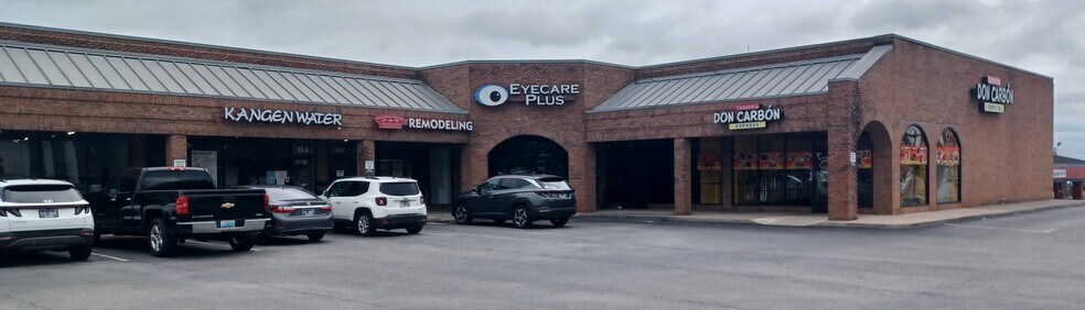 Primary Photo Of Main St @ Main St., Hendersonville Unknown For Lease