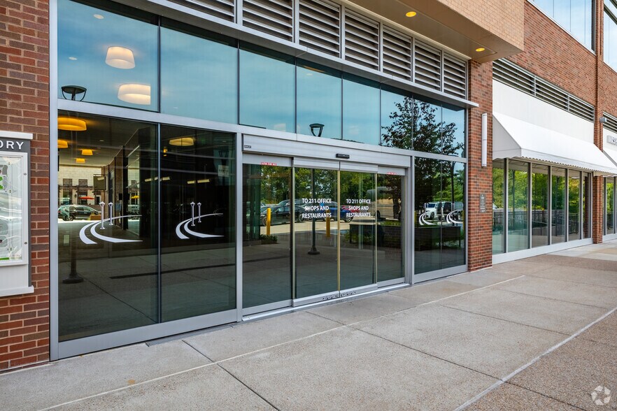 More Photos Of 211 Franklin Rd, Brentwood Office For Lease