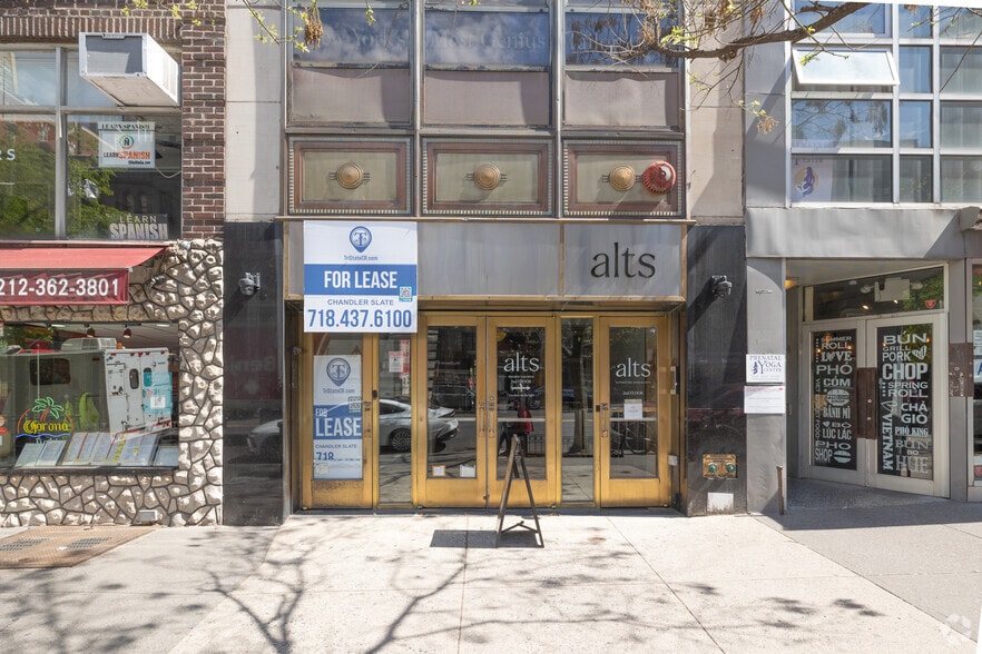 More Photos Of 143 W 72nd St, New York Storefront Retail Office For Lease